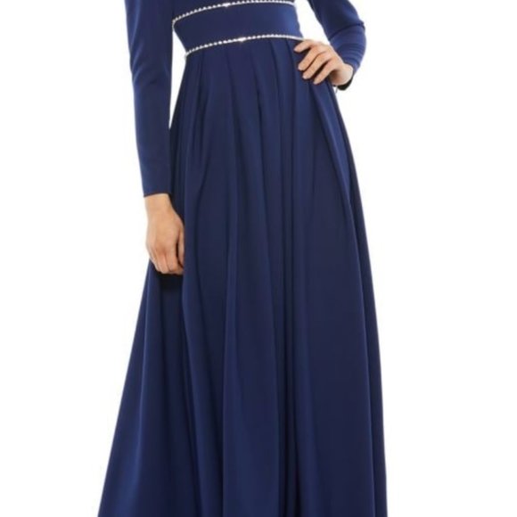 Evening gown from Mac Duggal. Size 6. NWT - Picture 1 of 6